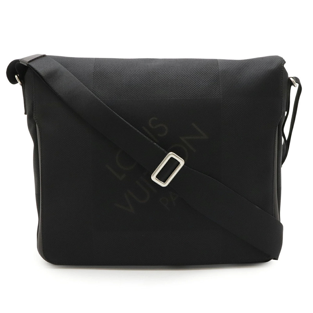 LOUIS VUITTON Damier Geant Messager Crossbody Bag Canvas Noir Black